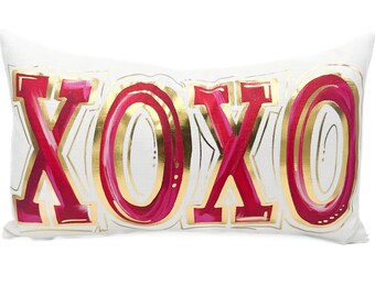 Gold Foil Red XOXO Pillow || Valentines Pillow || Hugs & Kisses Pillow - 1055