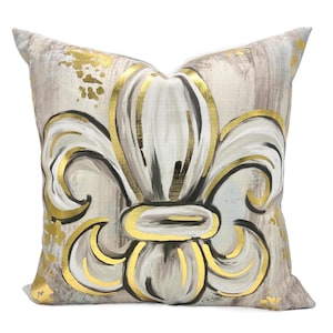 Gold Foil Fleur De Lis Pillow || Large Fleur De Lis Pillow || Fleur De Lis Art - 322