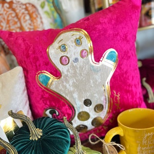 Gold Foil Ghost Pillow || Ain’t No Ghost Like The Holy Ghost Pillow || Halloween Pillow || Ghost Pillow || Fall Pillow