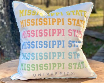 16x16 Multicolor East Lansing Fans Latitude and Longitude East Lansing Michigan MI Fans Latitude and Longitude Throw Pillow