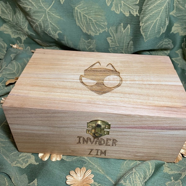 Invader Zim Edition engraved wooden box