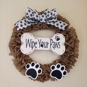 Dog Burlap Wreath: Wipe Your Paws, Paw Print Decor