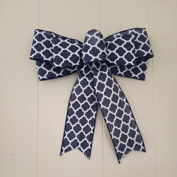 Navy blue Quatrefoil wreath bow, blue and white lattice wreath bow, navy quatrefoil bow for lanterns