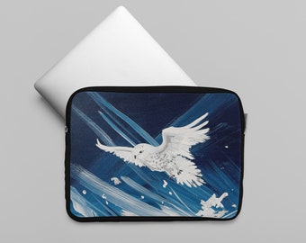 White Owl in flight Navy and White Laptop Sleeve, This determined white owl is on a striking navy backdrop now available on a Laptop Case