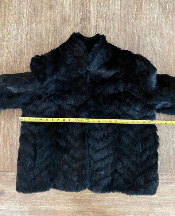 Vintage Women’s Black Rabbit Fur Coat Jacket - image 8
