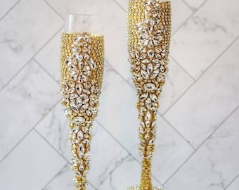 11" inch Tall Toasting Champagne Glasses