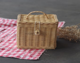 SALE Rattan Basket, Rattan Bag, Rattan Square Box, Rattan Box, Picnic Box in Square Shape, Picnic Box, Boho, Bohemian, Gift Ideas