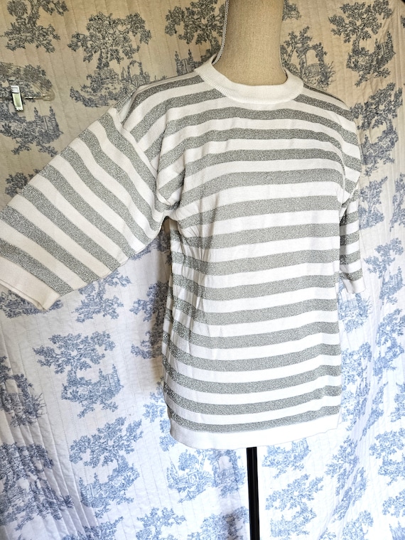 Size M Vintage 1980s Woodward's Silver And White … - image 4