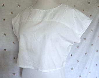 Size L Retro Cotton Eyelet Cropped Top NEW Made in Canada