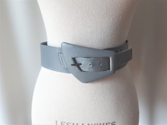 Vintage 1980s Carol Van Wyck Wide Grey Leather Bel