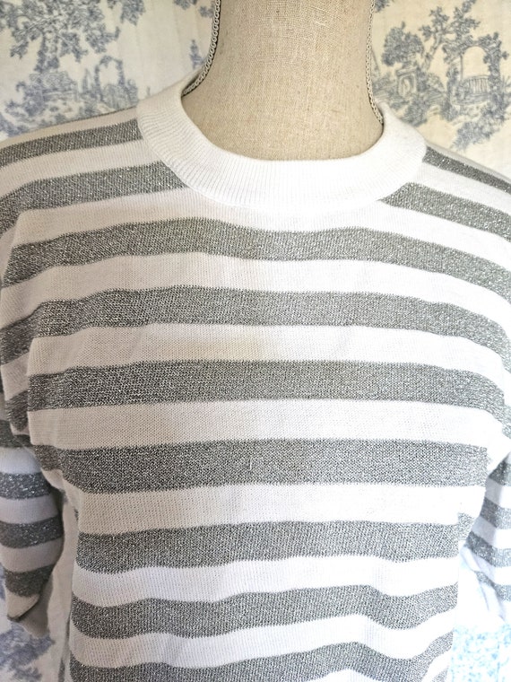 Size M Vintage 1980s Woodward's Silver And White … - image 3