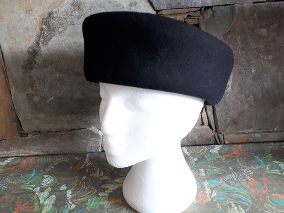 Vintage 1980s Kates Boutique Black Felt Hat