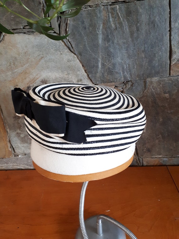 Vintage 1960s Eatons Striped Pillbox Hat With Bow