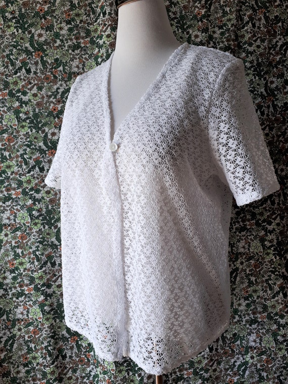Vintage 1980s Plus Size White Crochet Lace Short S