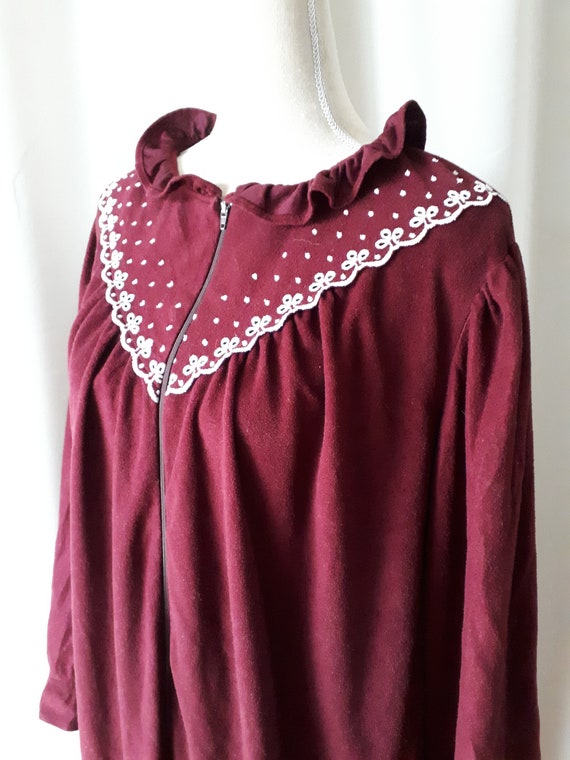 Vintage 1980s Burgundy Robe Housecoat Plus Size