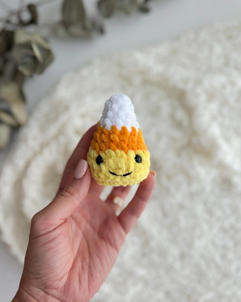 Candy Corn Keychain crochet pattern by DanArtEstonia