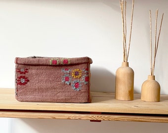 Multi-Functional Woven Storage Box, Storage Box for Bathroom, Kitchen, Home Organizer, Vintage Kilim Box