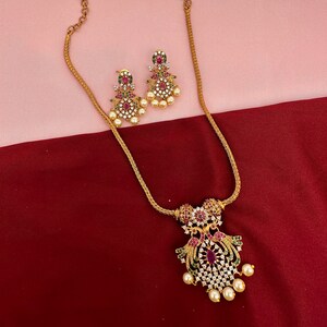 IndianArtCollectible Women's AD Style Necklace Jewellery Set