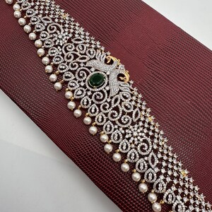 Diamond store belt chain