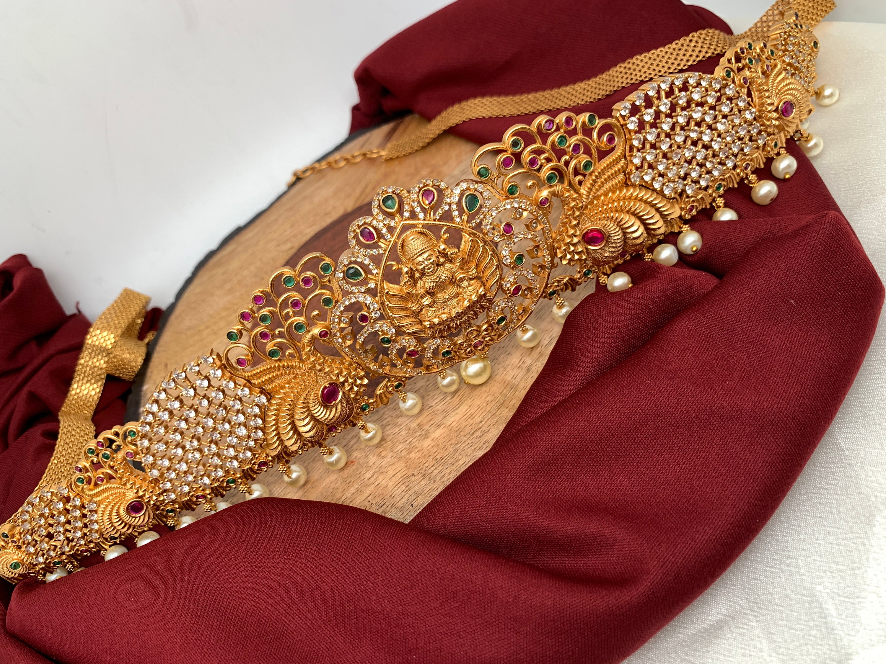 Hip Belt for Saree/waist Chain/vadanam/saree Belt/goddess Lakshmi Peacock  Nakshi AD Stiff Hip Chain Kamarbandh -  Israel