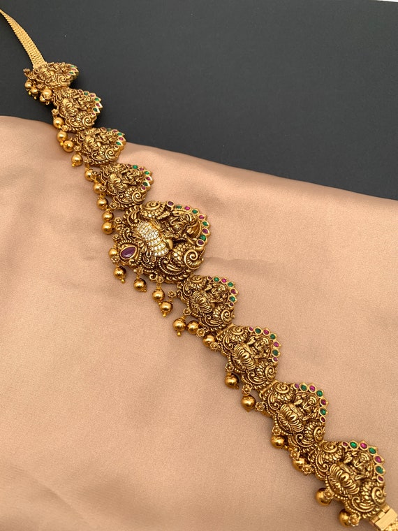 Hip chain for saree deals