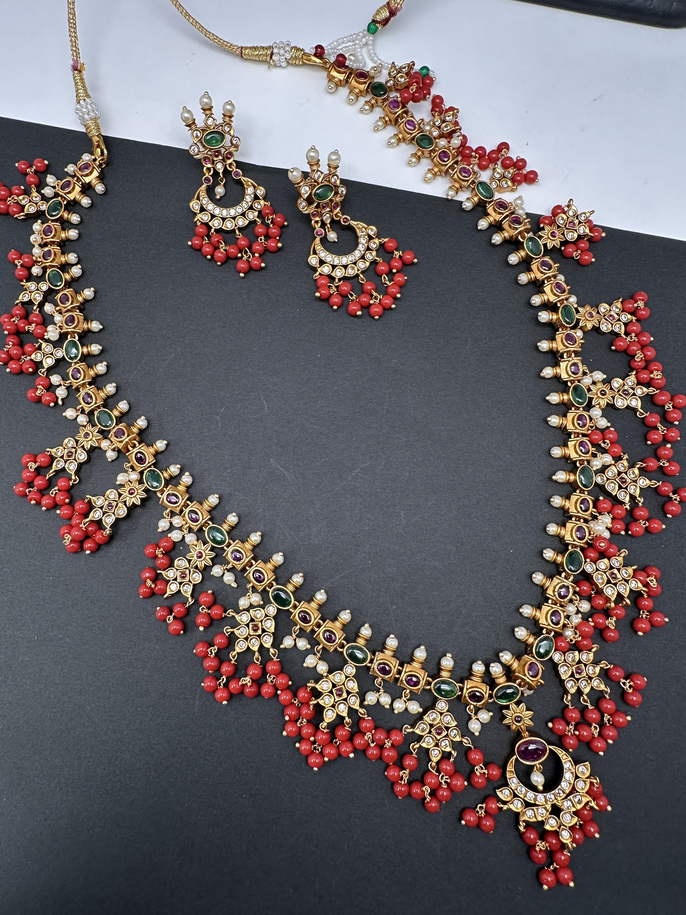 Gold guttapusalu shop necklace price