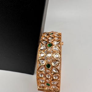 Kundan Green Openable Kada Bracelet  Bangles ,Indian Bangles, Pakistani Jewelry