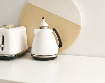 White Kettle for Miniature Modern Dolls House 1/12 1:12 scale