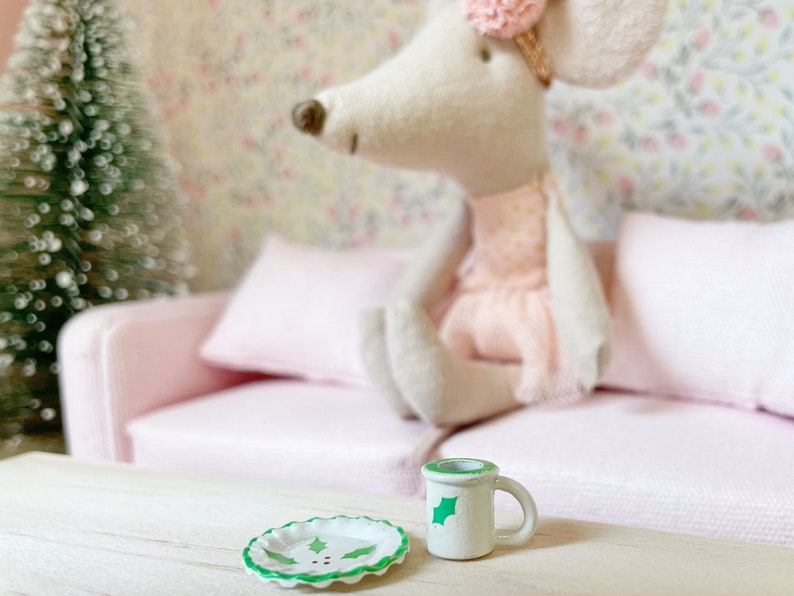 Miniature Christmas plate and mug with holly print for modern dolls house 1/12 1:12 scale image 1