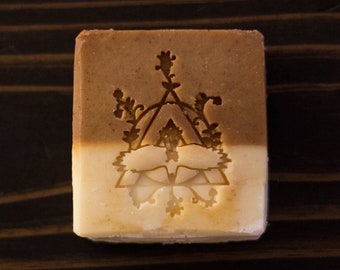 Sapone di curcuma di miele (non profumato)