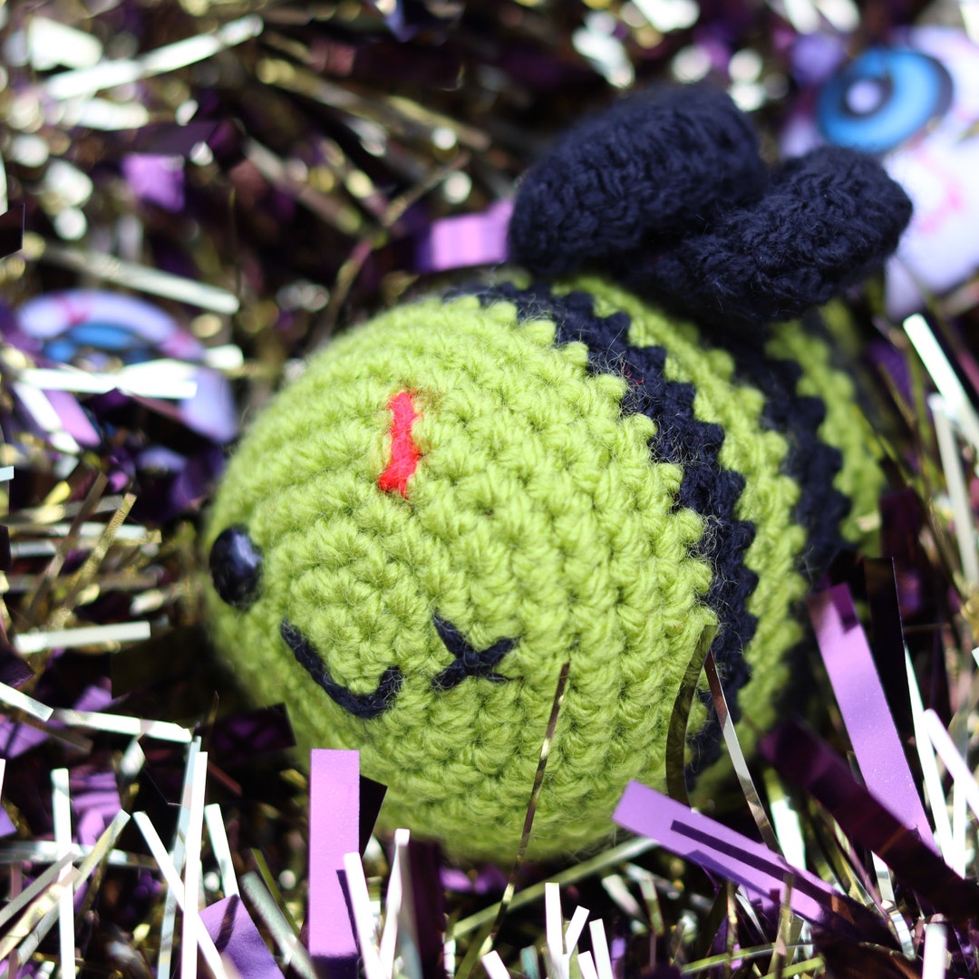 Crochet Zombie Bumblebee Zombee Amigurumi Bee Crochet Gift Buzzy Bee