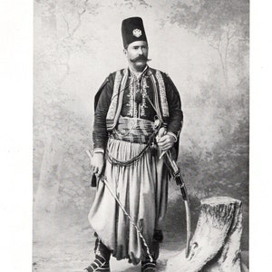 Fotografia de traje sírio de 1910: decoração etnológica antiga