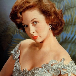 SUSAN HAYWARD 1950s Movie Star Poster Print – Hollywood Golden Age - Classic Movie Memorabilia - Gift for Movie Buffs