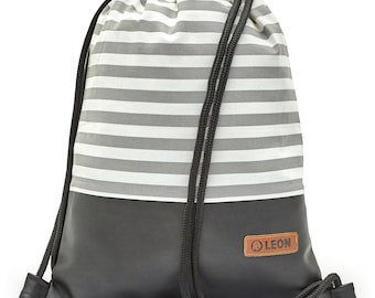 LEON by Bers  Tasche Turnbeutel Rucksack daily bag Baumwolle  gym bag Breite ca.34 x45 cm, grau/weiße Streifen, schwarzer Kunstlederboden