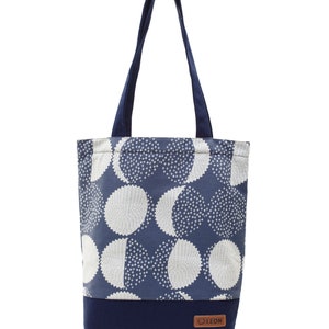 LEON shopping bag fabric bag shopper tote bag cotton inside pocket outside pocket 6 designs blue cloth BlauBeigeKreise