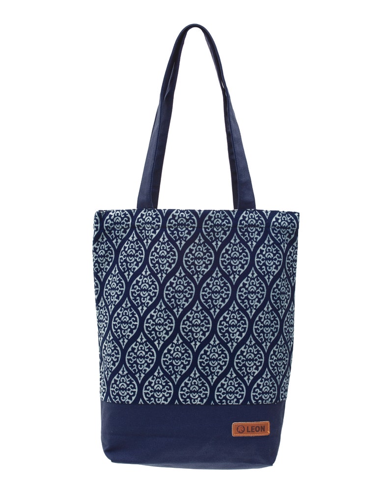 LEON shopping bag fabric bag shopper tote bag cotton inside pocket outside pocket 6 designs blue cloth BlauWeissWellen