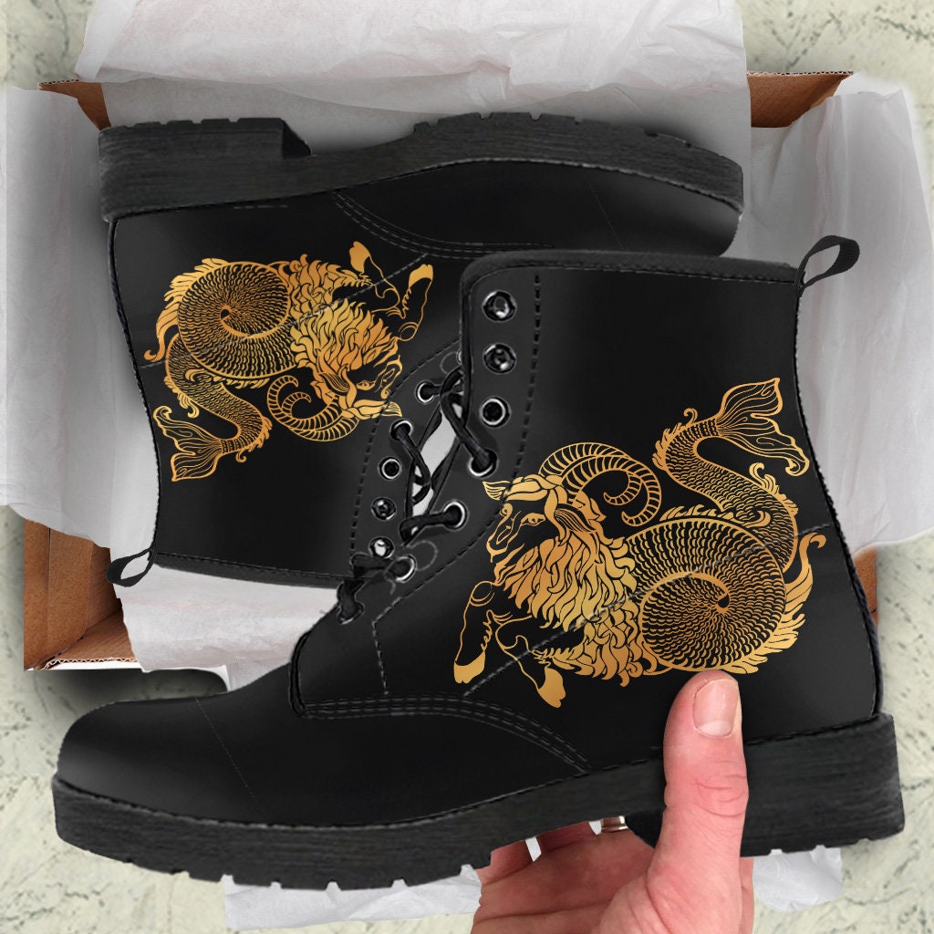 Capricornio Botas Zodiac Botines Capricorn zapatos arte | Etsy México