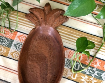 Vintage Pineapple Tray - Hand Carved Hawaiian Pineapple Tray - Unique Gift Idea - Pineapple Decor