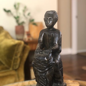 Vintage Wooden Drummer - Hand Carved Drummer Figurine - Unique Bohemian Décor - Handmade Wooden Djembe Player - Unique Gift