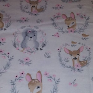 Baby doe crib sheet.Deer toddler fitted sheet