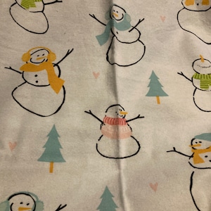 pre made for the holidays,ships next day, Snowman with colorful scarfs crib sheet Nursery Bedding
