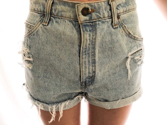 vintage high waisted levi shorts