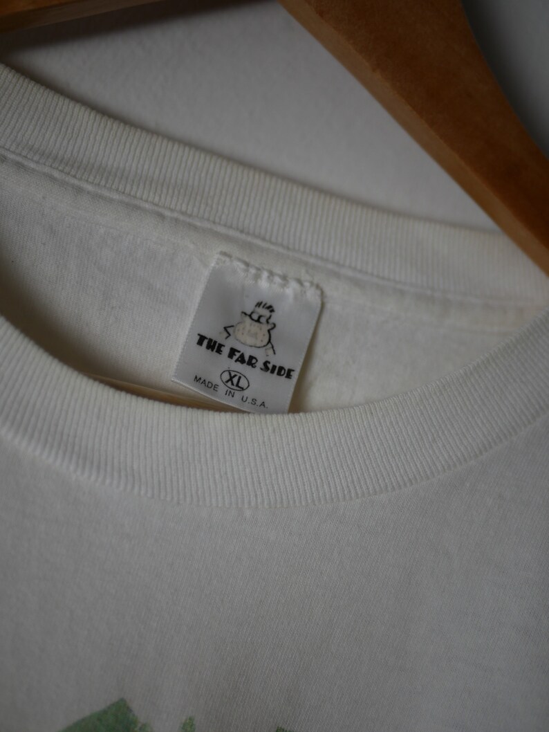 Made in USA \u2018Bummer of a Birthmark Far side official label Hal\u2019 Larson. 1986 The Far Side vintage white t-shirt