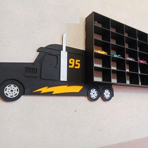 おもちゃの車の収納 ホットウィールのディスプレイ マックトラックの車 ホットウィールのガレージ 子供へのユニークな贈り物 車の収納壁 子供用車のガレージ 孫への贈り物