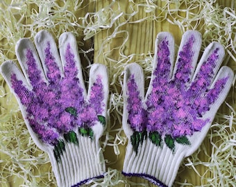 Garden gloves Purple flowers Cotton gloves Handpainted Birthday presents Plant lover gift Mom presents Garden lovers gift Mother in law gift