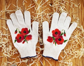 Garden gloves Handpainted Plant lover gift Womens cotton gloves Plant mom gift Garden lovers gift Outdoor planter Mom presents Poppy flowers