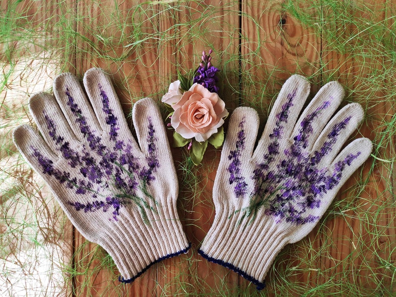 Gardening gloves new lavender Garden gloves for women Handpainted Plant lover gift Cotton gloves Plant mom gift Outdoor planter Mom presents image 2