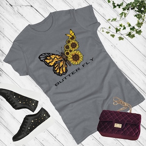 Sunflower Butterfly T-Shirt–Monarch Butterfly Floral Tee–Nature Lover Shirt–Boho Aesthetic Graphic Tee–Gift for Her|Vintage Goth Sunflower