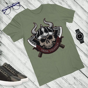Viking Valhalla T-Shirt: Nordischer Schädelkrieger, Gehörnter Helm T-Shirt