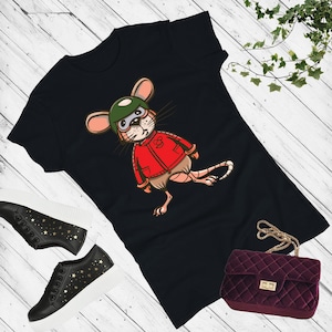 Brain Bucket Tee|Biker Rat with Helmet Women's Classic Fitted T-Shirt- Nice Gift for Motorcycle Enthusiasts&Riders|Cartoon Illustration Tee
